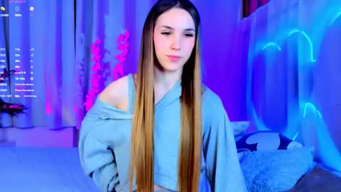 Snapshot of _cindy_lou_ chatting on September 21, 8:43 pm Cindy . online show from September 21, 8:43 pm