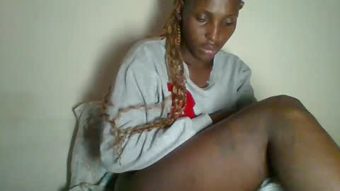 Snapshot of _clara01 chatting on February 20, 6:28 am clara online show from February 20, 6:28 am