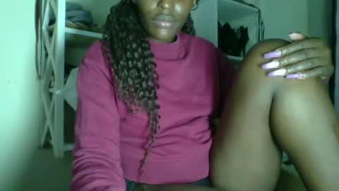 clara online show from February 25, 6:06 pm