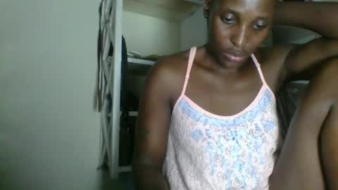 clara online show from April 12, 10:48 pm