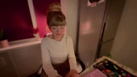 Snapshot of _comefeelme_ chatting on February 14, 5:15 am D online show from February 14, 5:15 am