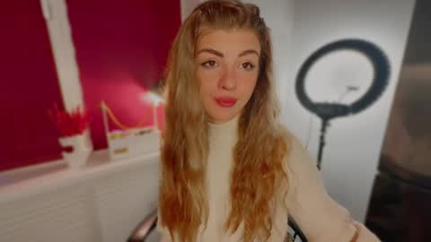 Snapshot of _comefeelme_ chatting on February 17, 3:14 am D online show from February 17, 3:14 am