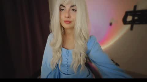 Snapshot of _comefeelme_ chatting on February 28, 5:25 pm D online show from February 28, 5:25 pm