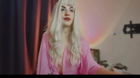 Snapshot of _comefeelme_ chatting on March 2, 7:09 am D online show from March 2, 7:09 am