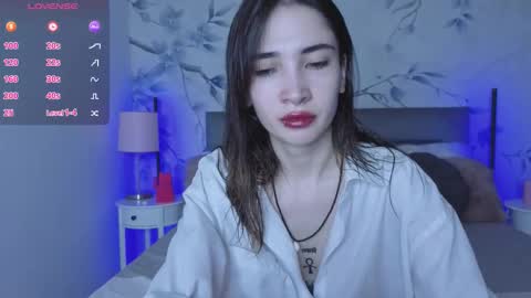 _cotton_candyy online show from September 17, 11:12 am