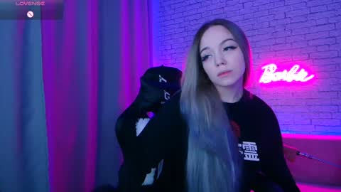 Nica online show from February 7, 1:25 am