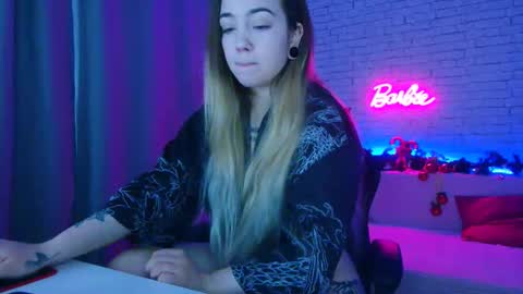 Nica online show from January 8, 5:10 am