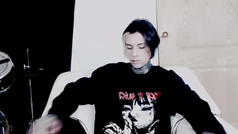 JC online show from December 4, 7:34 pm