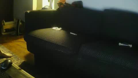 Snapshot of _cumwithme__ chatting on December 16, 9:03 am _cumwithme__ online show from December 16, 9:03 am