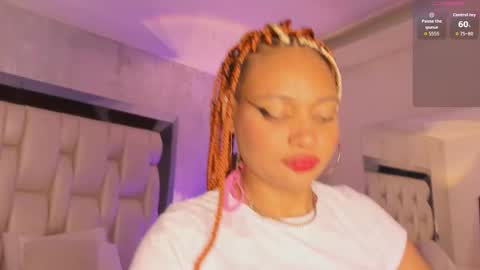     online show from November 10, 8:08 pm