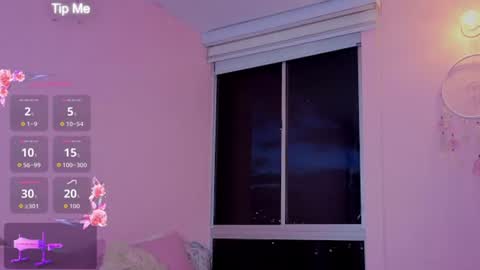 _cute_isabella_ online show from July 15, 11:43 pm