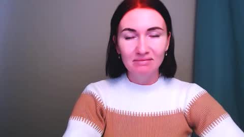 Snapshot of _cutie_and_shy_ chatting on November 20, 8:03 am _cutie_and_shy_ online show from November 20, 8:03 am