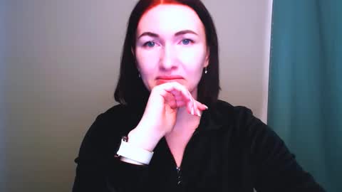 Snapshot of _cutie_and_shy_ chatting on November 21, 7:40 am _cutie_and_shy_ online show from November 21, 7:40 am