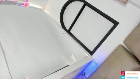 Dahiana Lincoln online show from January 8, 4:53 pm