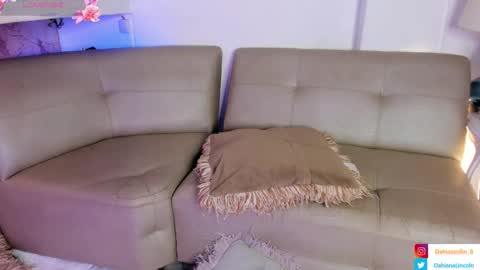 Dahiana Lincoln online show from January 15, 4:00 pm