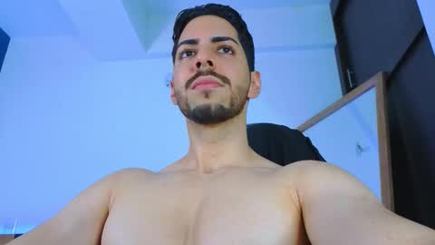 Snapshot of _davidwolf chatting on October 28, 12:03 am David online show from October 28, 12:03 am