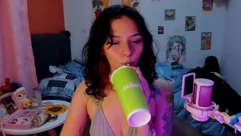 Pao online show from December 8, 11:19 pm