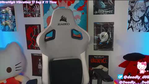 Snapshot of _deadly_doll chatting on February 24, 11:09 pm online show from February 24, 11:09 pm