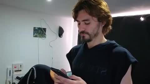 delacruz online show from December 14, 5:07 pm