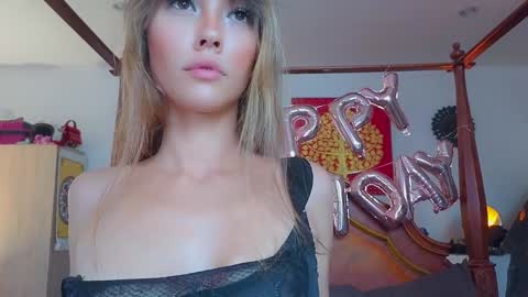 DemiDee online show from February 26, 9:53 am