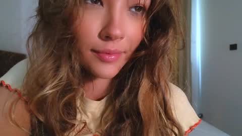 DemiDee online show from September 27, 3:00 am