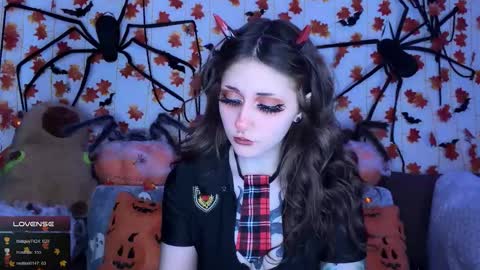 Kate online show from November 9, 5:39 am