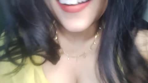_dreamgirl_0 online show from April 23, 12:40 pm