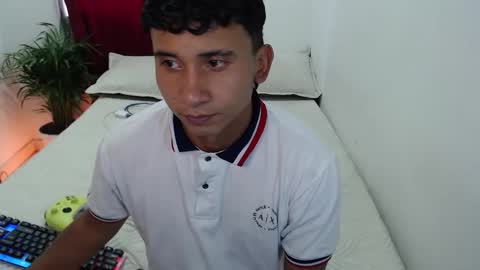 _duvan_123 online show from January 11, 10:04 pm