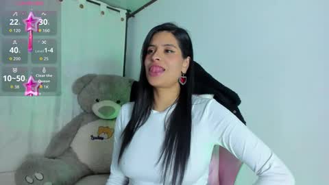 Snapshot of _elektrah chatting on November 26, 12:11 am _elektrah online show from November 26, 12:11 am