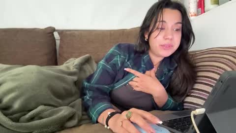  elena barra online show from October 26, 10:21 am