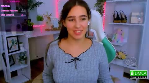 Lizzy  online show from December 2, 10:38 pm