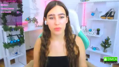 Lizzy  online show from December 22, 10:29 pm