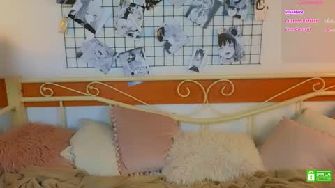 Snapshot of _eliizabeth__ chatting on April 27, 9:57 pm Lizzy online show from April 27, 9:57 pm