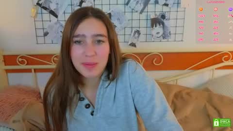 Snapshot of _eliizabeth__ chatting on May 1, 9:52 pm Lizzy online show from May 1, 9:52 pm