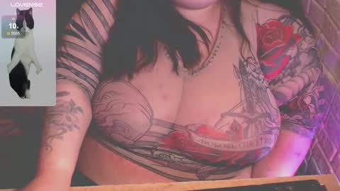 LIsa online show from March 21, 11:59 am