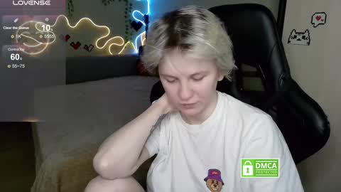 chloue and Gretta online show from January 31, 8:07 pm