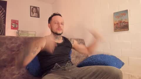 Emilio online show from November 19, 9:31 am