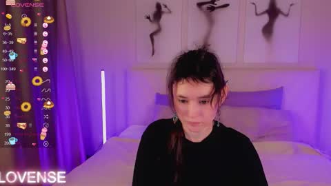 Snapshot of _emily__strike_ chatting on January 16, 10:30 am _emily__strike_ online show from January 16, 10:30 am