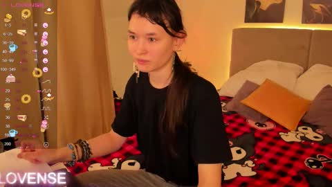 Snapshot of _emily__strike_ chatting on February 10, 9:57 am _emily__strike_ online show from February 10, 9:57 am