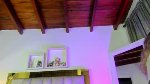 Isabella online show from November 25, 12:05 pm