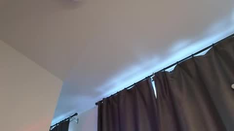 Snapshot of _eva_queen chatting on May 21, 1:07 pm Eva online show from May 21, 1:07 pm
