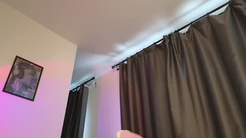 Snapshot of _eva_queen chatting on June 26, 12:20 pm Eva online show from June 26, 12:20 pm
