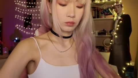 Snapshot of _eve____ chatting on February 15, 3:36 am EveEva online show from February 15, 3:36 am