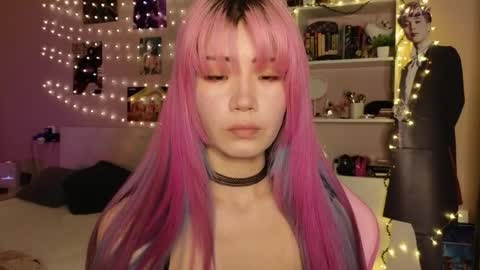 Snapshot of _eve____ chatting on March 2, 5:08 am EveEva online show from March 2, 5:08 am