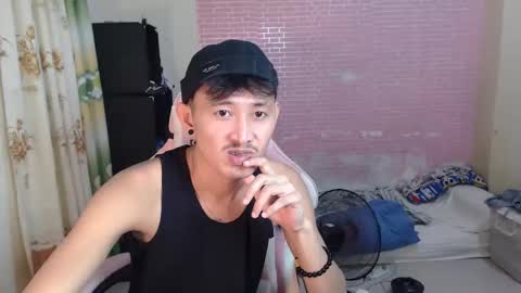 Snapshot of _everydaycum chatting on March 19, 3:32 am morg online show from March 19, 3:32 am