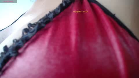  Exa help me position myself with your thumb up thanks  online show from January 26, 5:13 pm