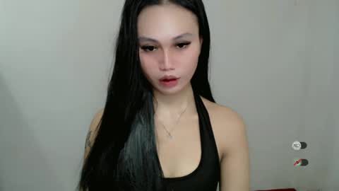 STEFFANNY WELL. online show from January 26, 1:25 pm