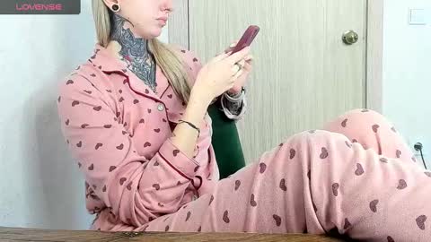 Alis online show from February 15, 12:11 pm