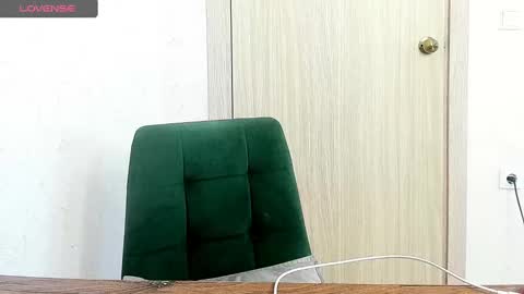 Alis online show from February 17, 8:19 am