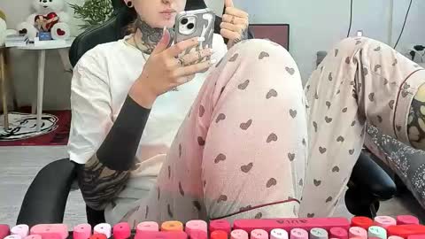 Alis online show from September 26, 9:13 am